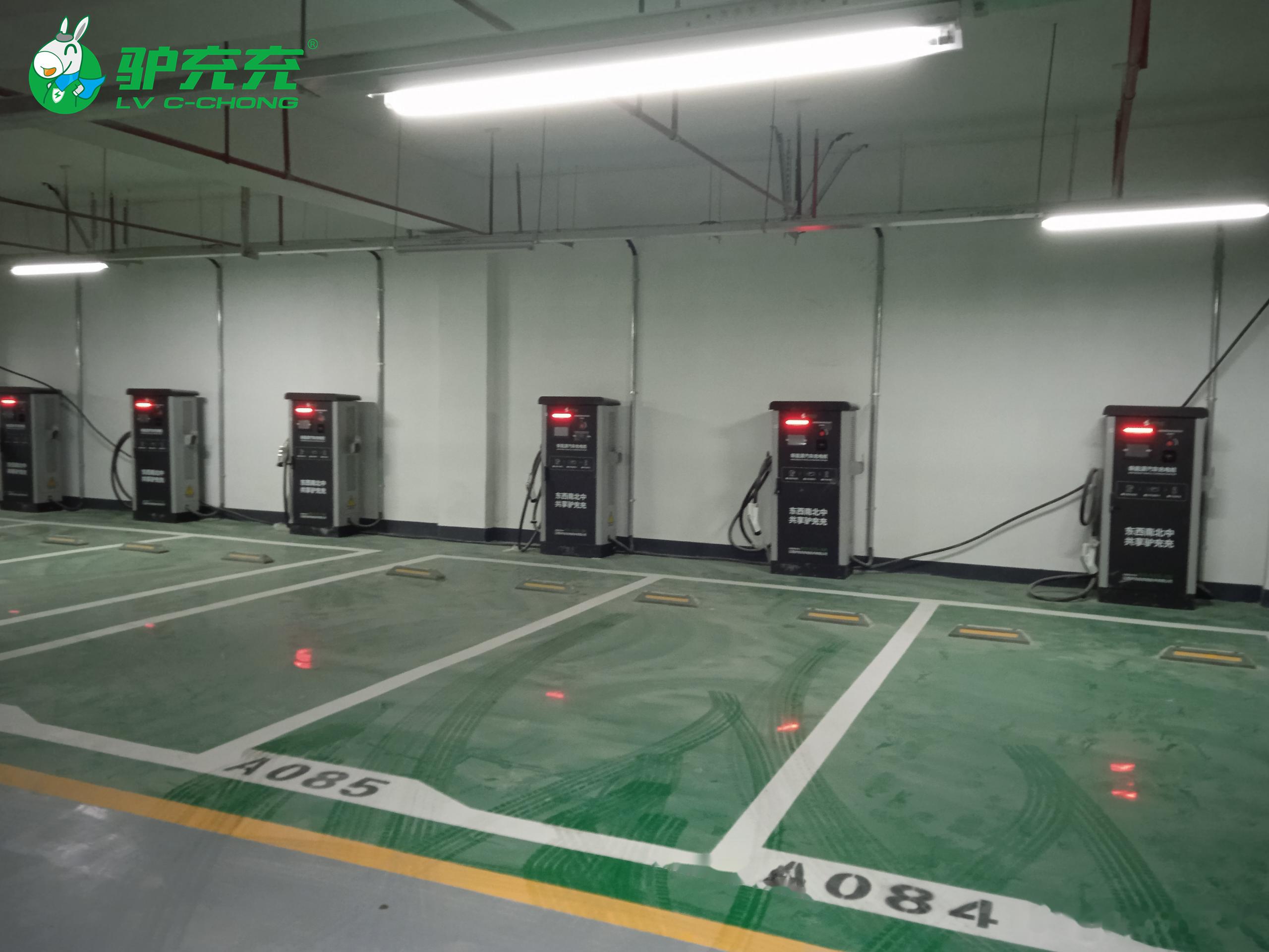 关于充电桩安装在小区绿化区与地下停车场的优势分析 随着电动汽车的
